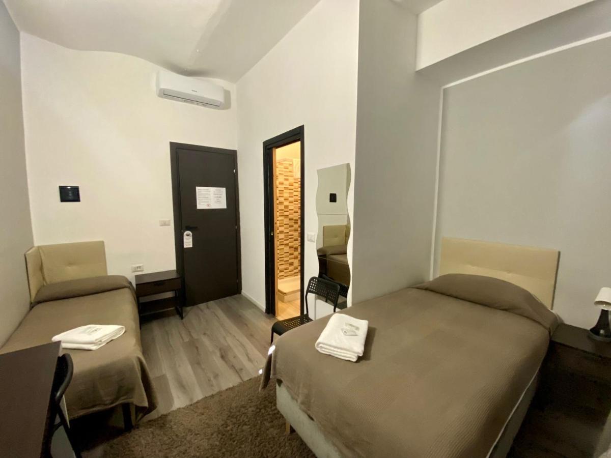 Guest House Minas Milan Bagian luar foto